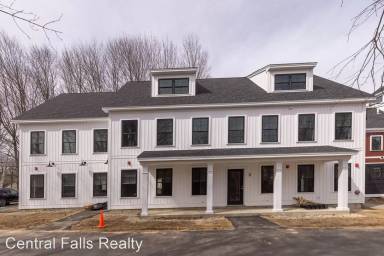 Main picture of 276 Washington St