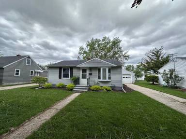 Main picture of 806 Marquette Ave