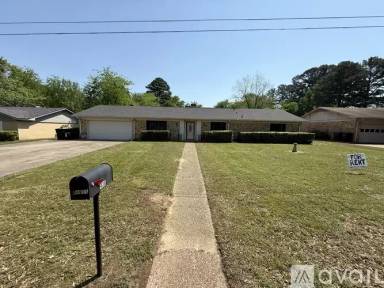Main picture of 408 Delano St