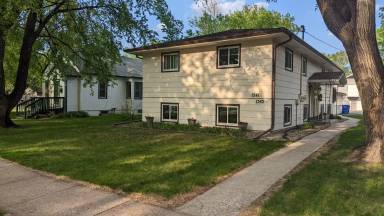 Main picture of 1543 8th St N
