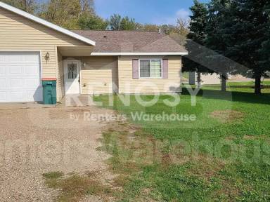 Main picture of 135 North St W
