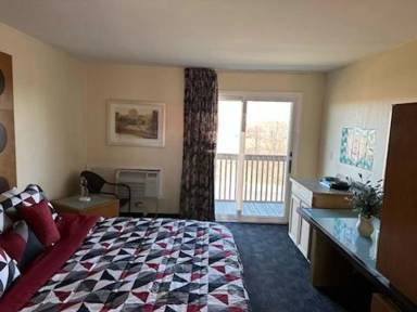 Main picture of 6108 Loomis Rd