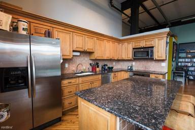 Main picture of 2003 Brooklyn St