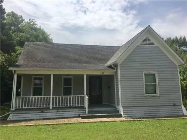 Main picture of 1107 Howell St