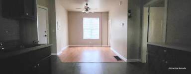 Main picture of 1018 W 64th St