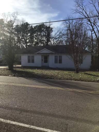 Main picture of 829 N Park Ave