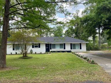 Main picture of 9922 N Parkview Dr