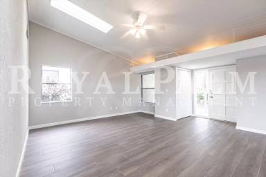 Main picture of 16737 Pheasant Ct