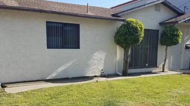 Main picture of 1702 Marshallfield Ln