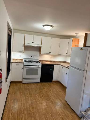 Main picture of 16 Jameson Ave