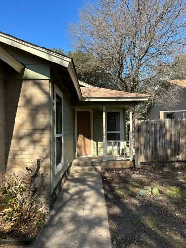 Main picture of 4406B Limewood Ct