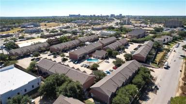 Main picture of River Ridge Townhomes