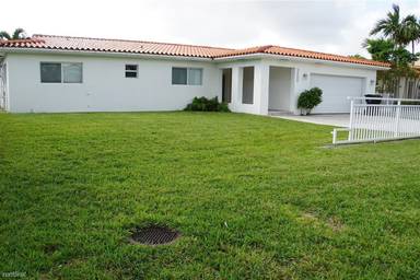 Main picture of 3406 NE 168th St