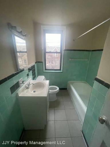 Main picture of 6649 N 16th St