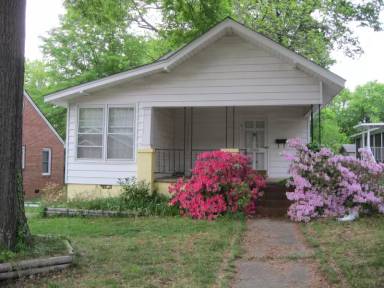 Main picture of 2408 Bedford Ave
