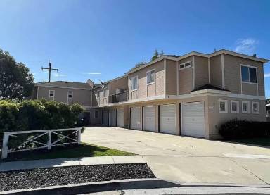 Main picture of 702 Jay Cir