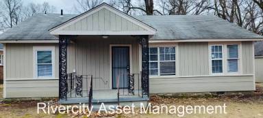 Main picture of 2023 Portland Ave