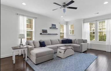 Main picture of 730 Cobbler Pl