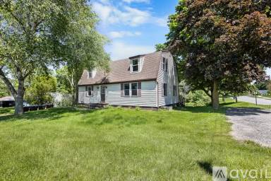 Main picture of 721 Ives Ave