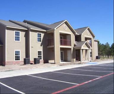 Main picture of 2700 Country Club Dr