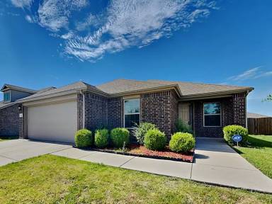 Main picture of 407 Plum Dr