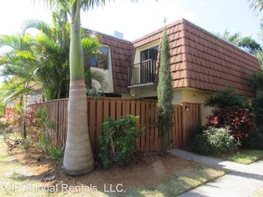 Main picture of 5260 Cedarbend Dr