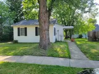 Main picture of 9324 Grand Division Ave