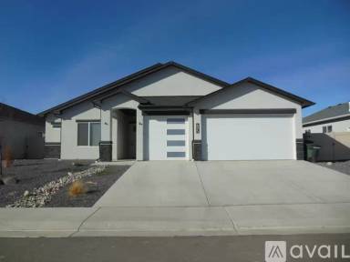 Main picture of 695 Anela Ln