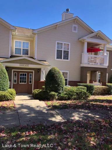 Main picture of 16740 Amberside Rd E