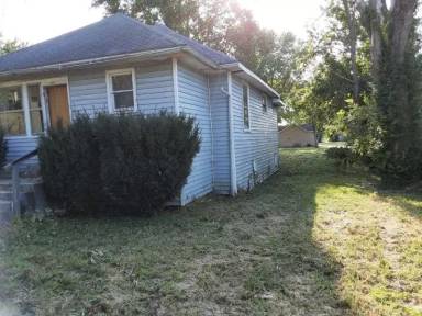 Main picture of 601 N Madison St