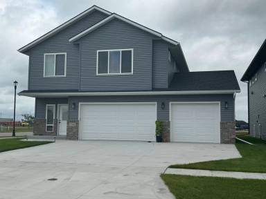 Main picture of 7308 Madelyn Ln S