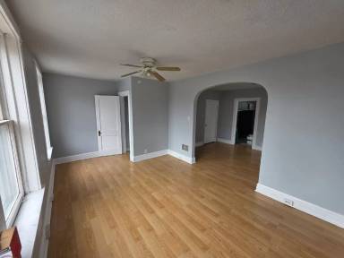 Main picture of 3231 Dakota St