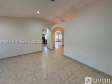 Main picture of 8828 NW 176th St