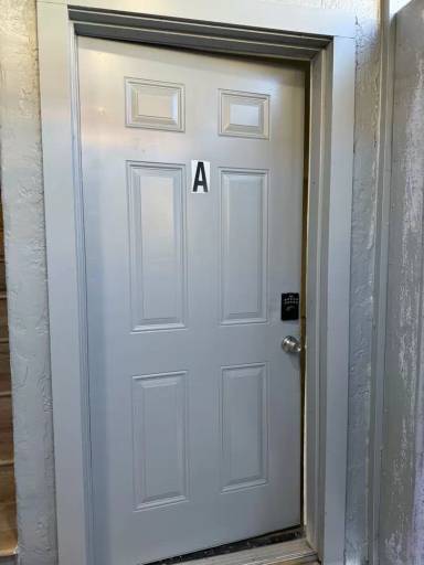 Main picture of 1711 Santa Paula Dr