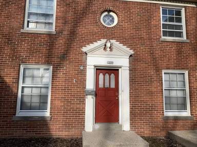 Main picture of 7218 W Burleigh St