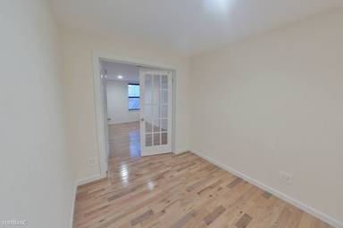 Main picture of 155  Chrystie St