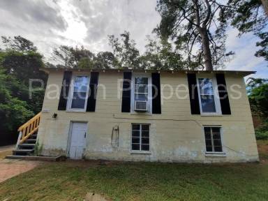Main picture of 3202 Colin Kelly Dr