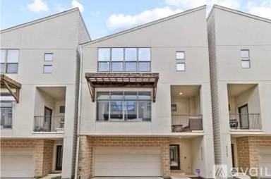 Main picture of 5311 Lillian St