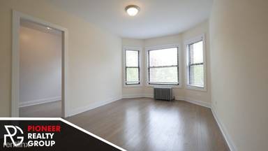 Main picture of 2615 S Spaulding Ave