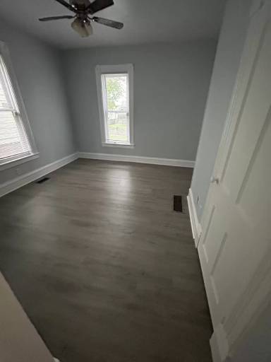 Main picture of 203 1/2 N Glenwood Ave