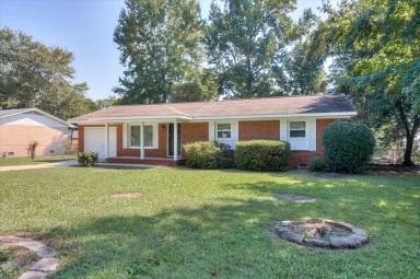 Main picture of 208 Merrymont Dr