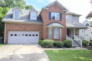 Main picture of 3007 St James Pl