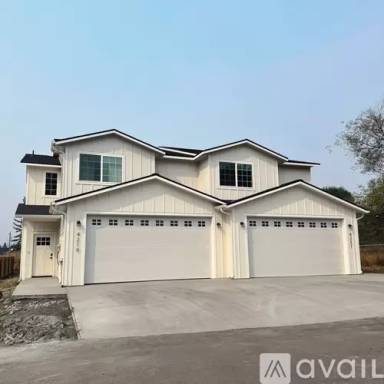 Main picture of 4315 N Locust Rd