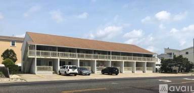 Main picture of 203 E Brigantine Ave