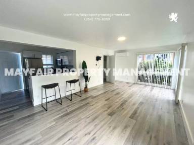 Main picture of 412 Sunset Dr
