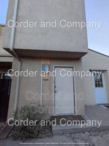 Main picture of 13226 Candelaria Rd NE