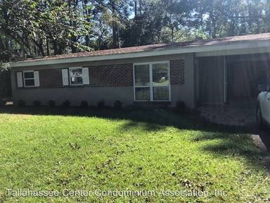 Main picture of 1905 Karen Ln