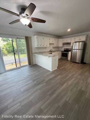 Main picture of 201 Parr Meadow Dr