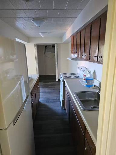 Main picture of Twin Oaks Apartments