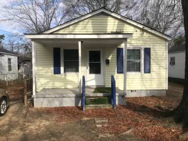 Main picture of 1204 Desmond St
